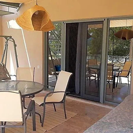 Olga Lounge Lefkada City